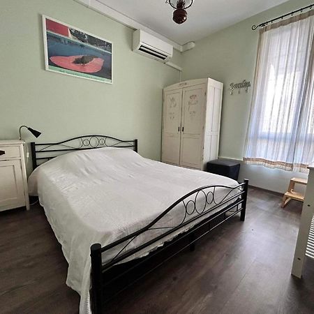 The Bookies Apartments Sofia Luaran gambar