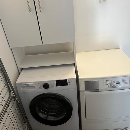 The Bookies Apartments Sofia Luaran gambar