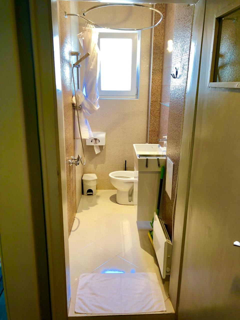 The Bookies Apartments Sofia Luaran gambar