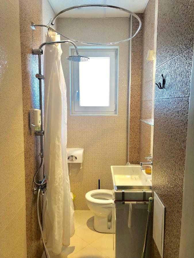 The Bookies Apartments Sofia Luaran gambar